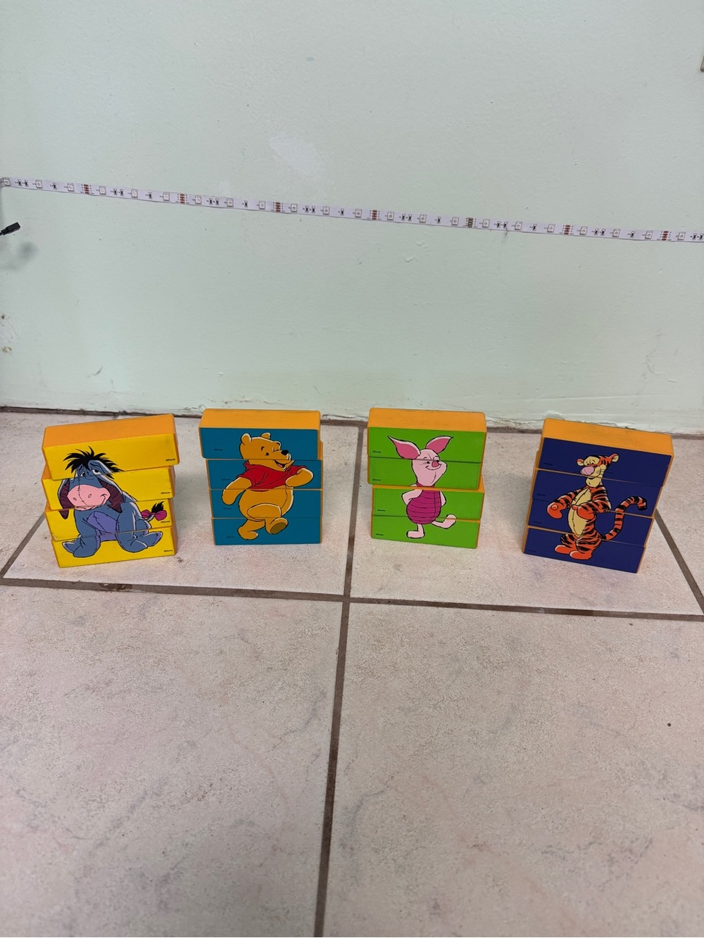 Vintage 1996 Winnie The Pooh Match & Stack Blocks Puzzle